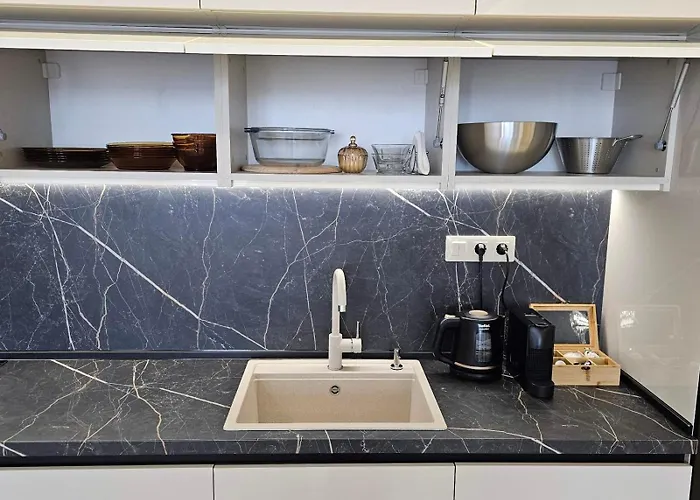 арена изгрев Apartment *